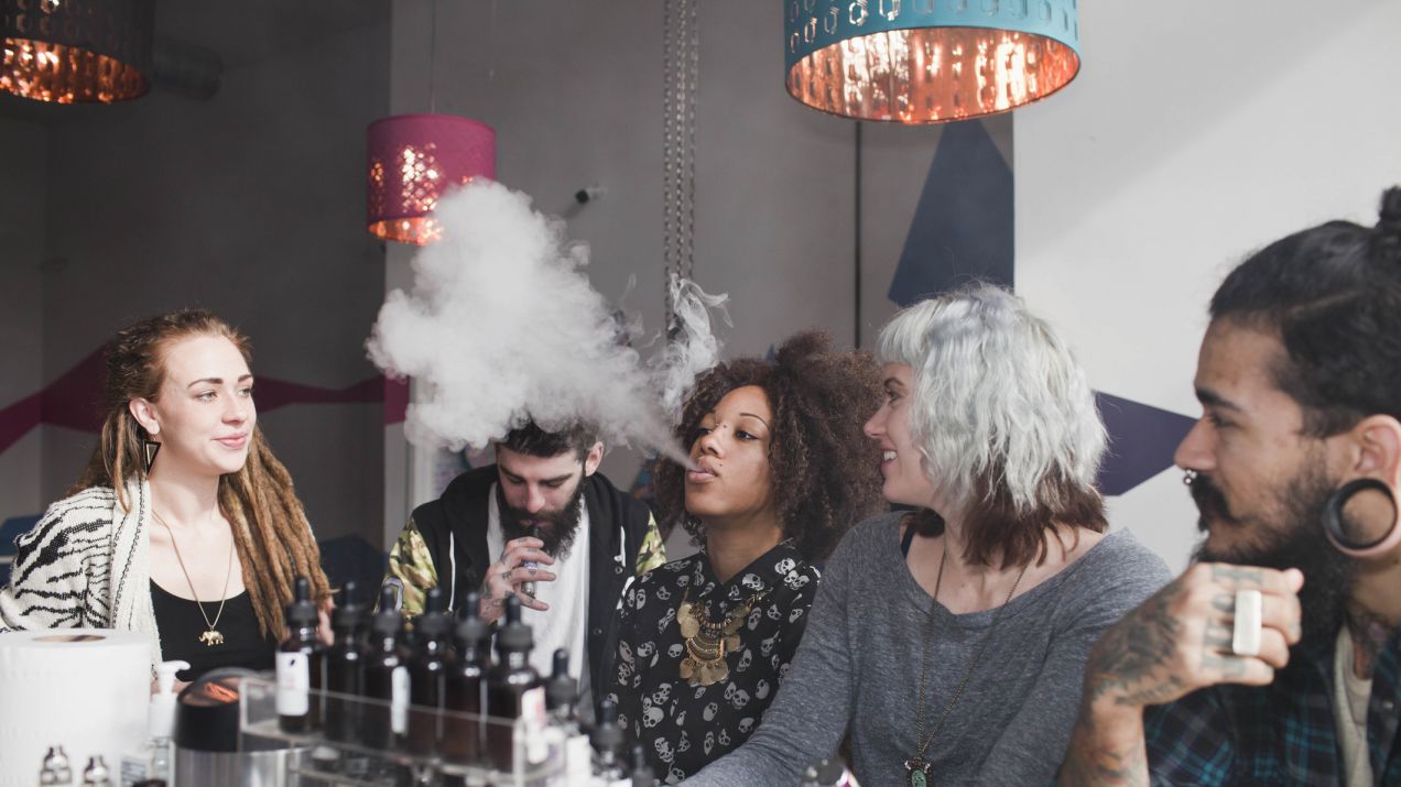 Pierwsze miasto w USA wprowadza ZAKAZ e-papierosów