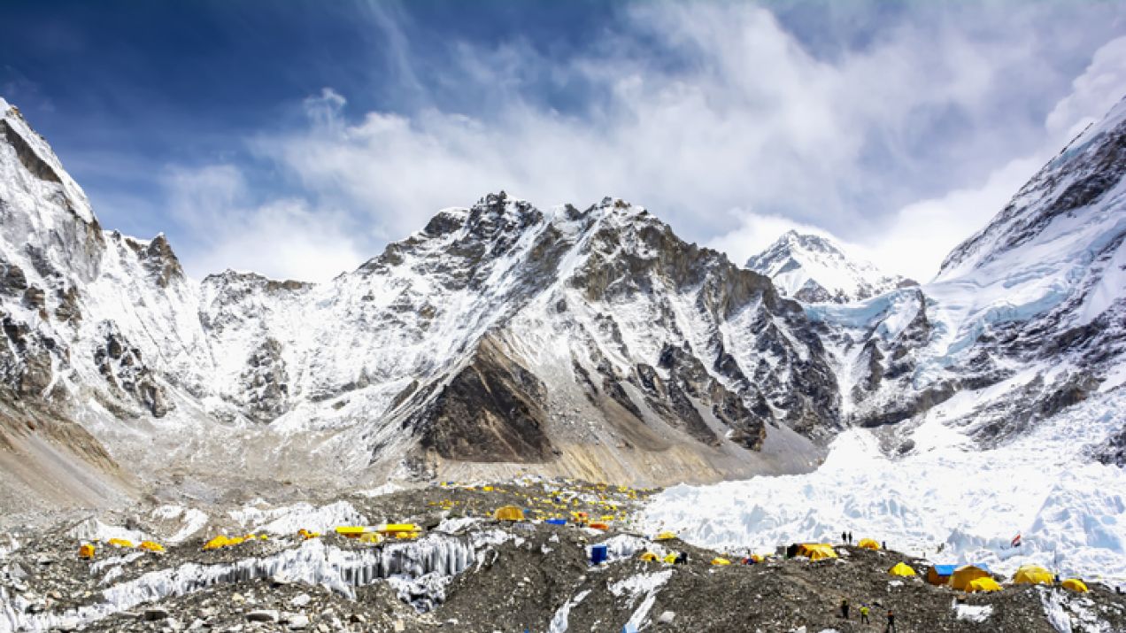 Kolejka na Everest - Historie z Dachu Świata
