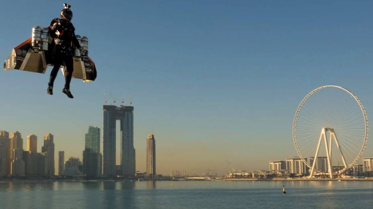Vince Reffet w trakcie jednego z lotów Jetman Dubai (fot. Facebook/Jetman Dubai)