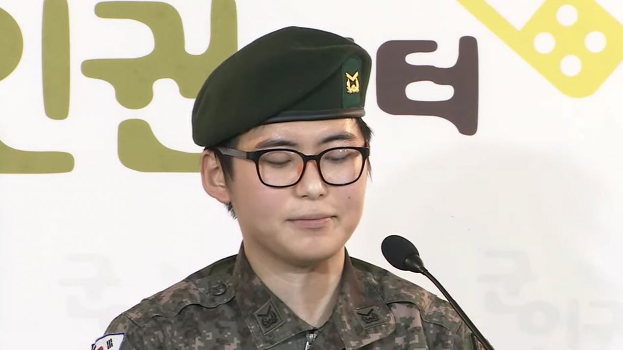 trans-żołnierka Byun Hui-su popełniła samobójstwo