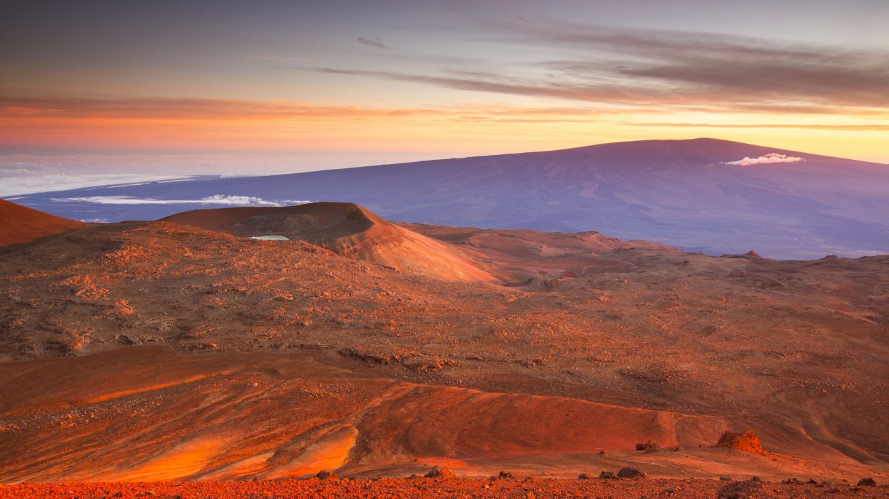 Największy wulkan na świecie - gdzie się znajduje i czy stanowi zagrożenie? (fot. Getty Images)