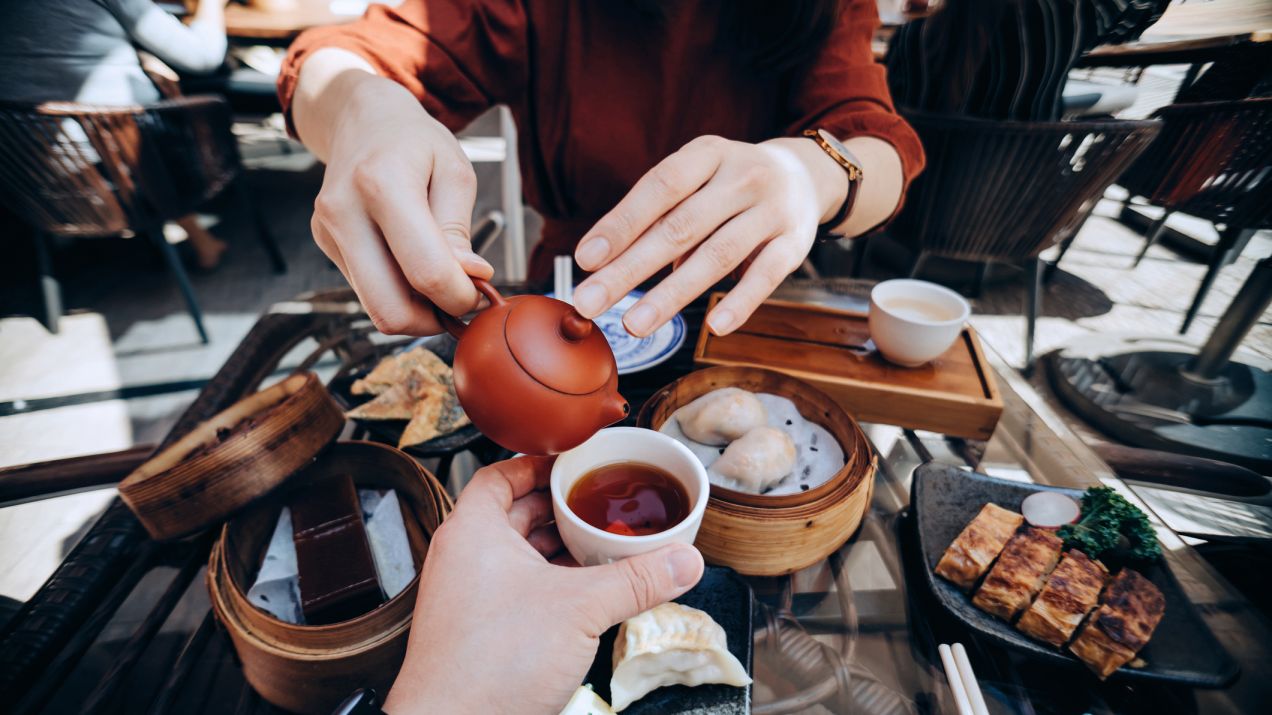 Herbata to jedna z chińskich świętości. Ile kosztuje nadroższa?