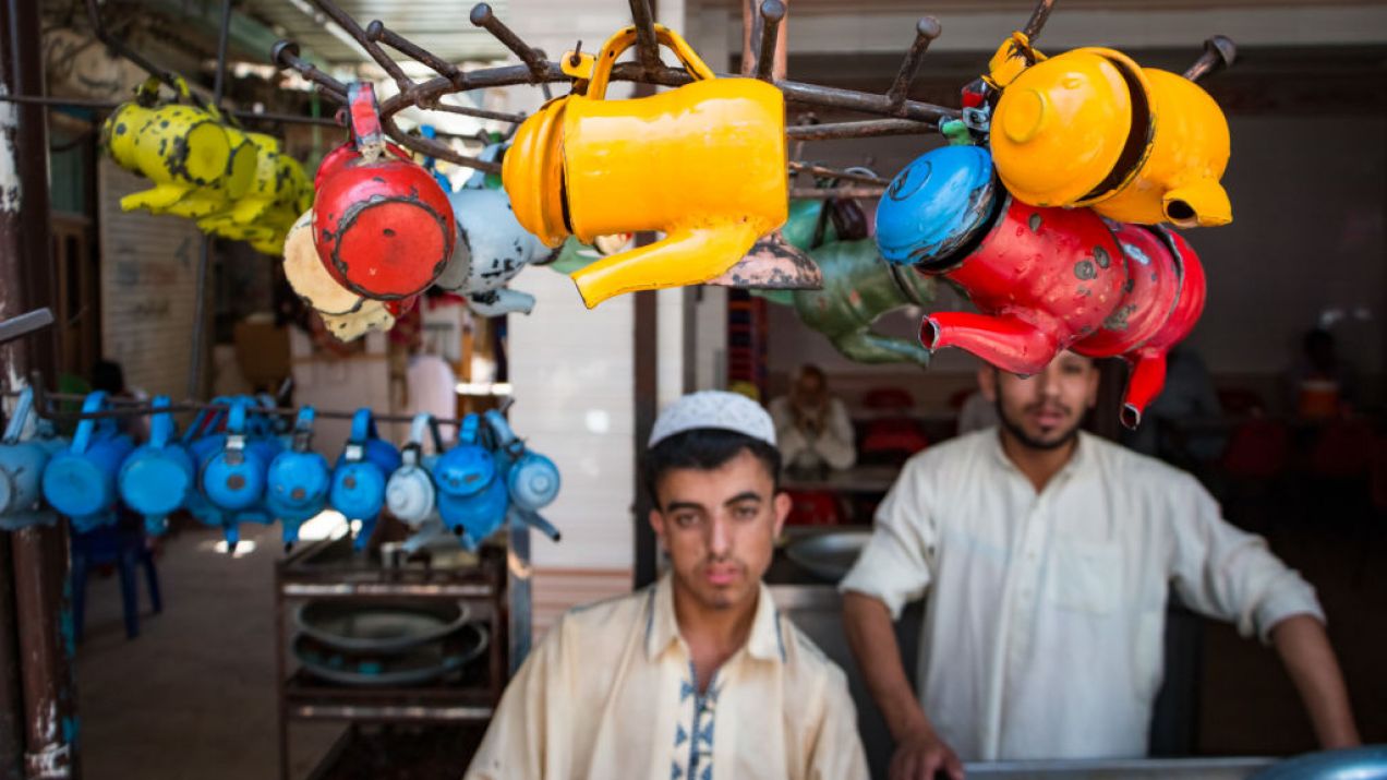 Pakistan nawołuje do ograniczenia w piciu herbaty. Czai to ulubiony napój Pakistańczyków, a jego import kosztuje miliony dolarów