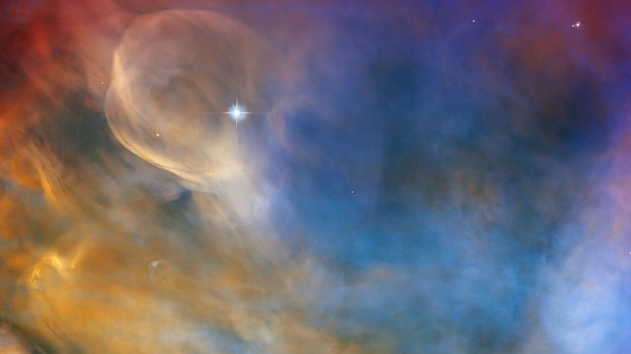 Teleskop Hubble’a wykonał niezwykłe surrealistyczne zdjęcia Wielkiej Mgławicy w Orionie. Wyglądają jak ze snu (fot. NASA, ESA, M. Robberto/STScI)