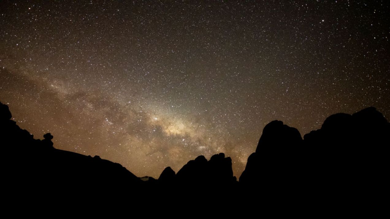 Wokół Ziemi ma krążyć ARRAKIHS. To kosmiczny teleskop, który zapoluje na ciemną materię (Fot. Sanka Vidanagama/NurPhoto via Getty Images)