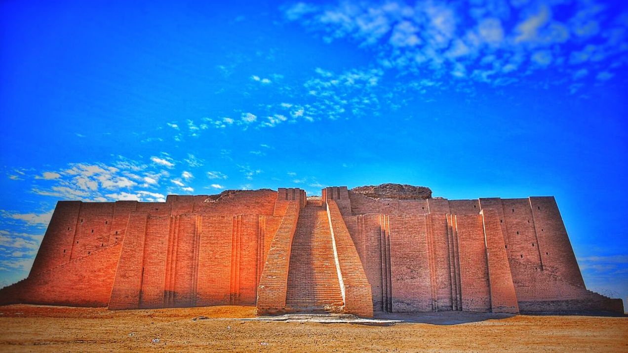Ziggurat z Ur (fot. Amjedha95, Wikimedia Commons, CC-BY-SA-4.0),