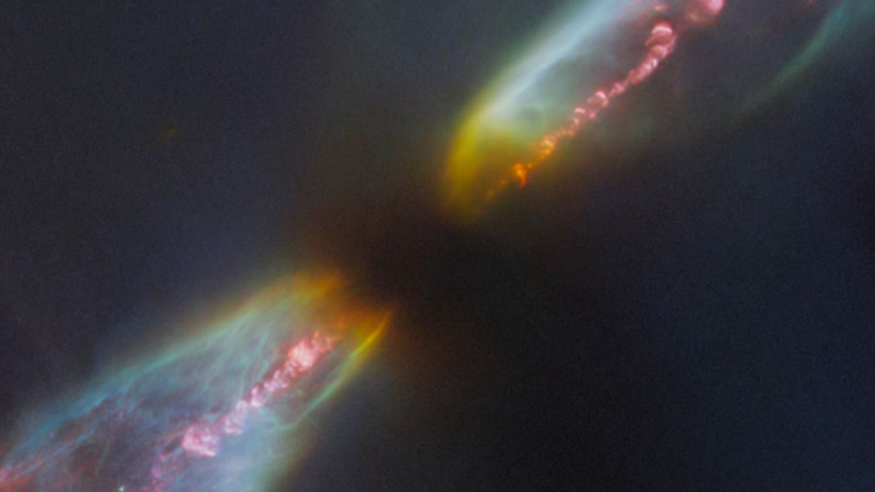 Kolejne niesamowite zdjęcie z Teleskopu Webba! Ten miecz świetlny to dżety produkowane przez młodą gwiazdę (fot. ESA/Webb, NASA, CSA, Tom Ray (Dublin))