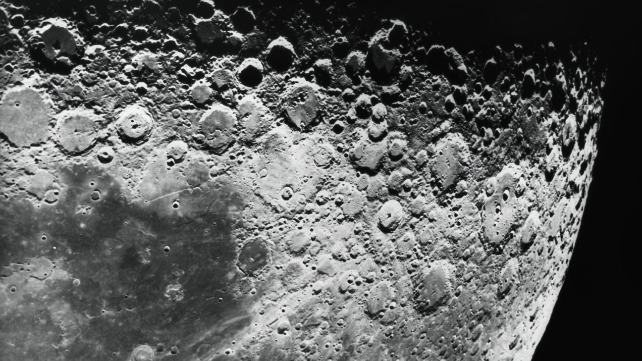 Na Księżycu pojawił się nowy krater. Wiadomo, jak powstał