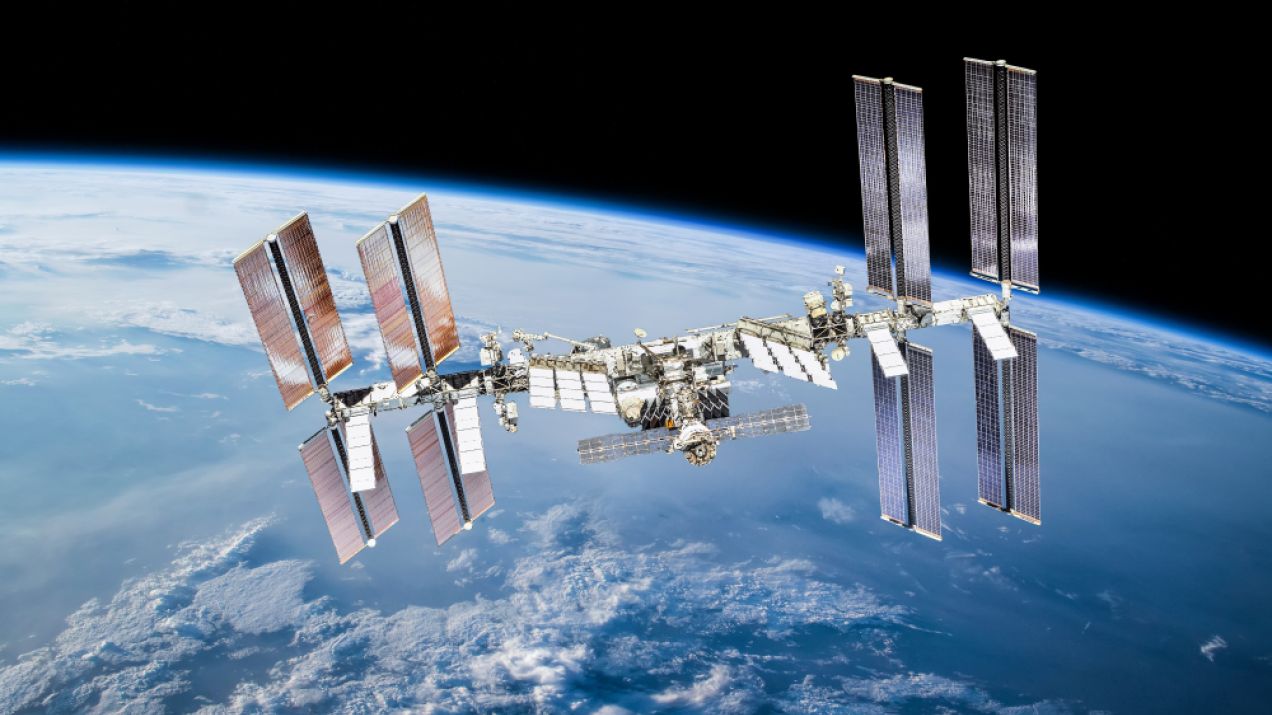 Z rosyjskich modułów Międzynarodowej Stacji Kosmicznej wycieka powietrze. Czy są powody do paniki? (fot. Shutterstock)