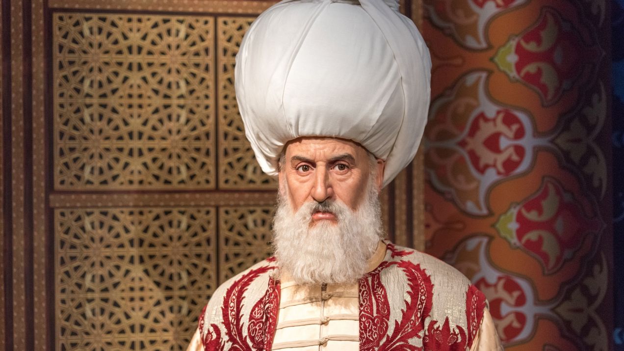 Sulejman Wspaniały ciekawostki. Sułtan Imperium Osmańskiego władał ogromnym państwem (fot. Grey82 / Shutterstock.com)
